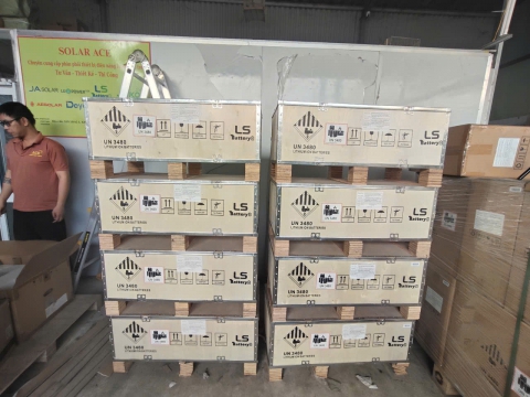 Pin lưu trữ Livoltek